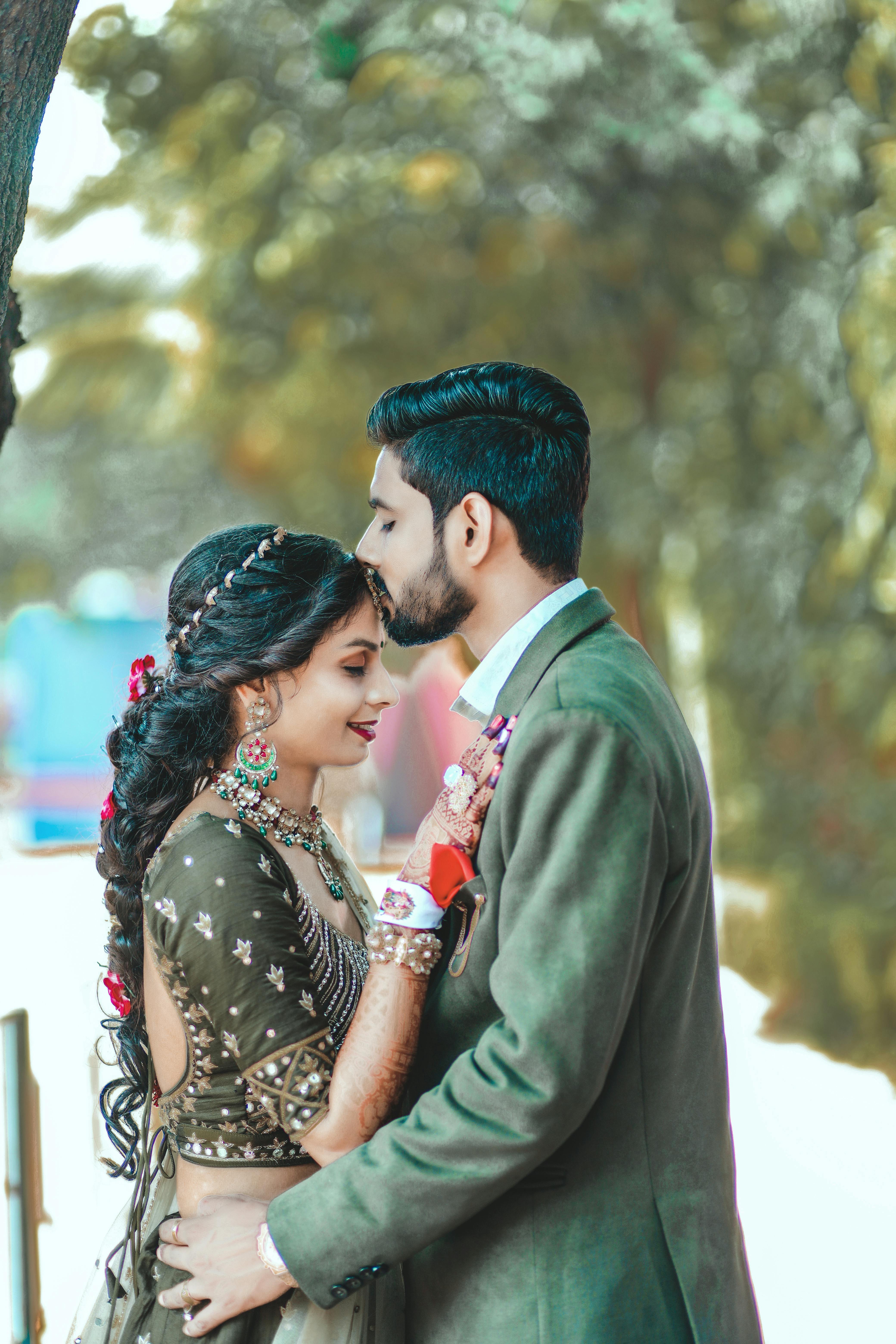 Susovon and Sudipta couple photo